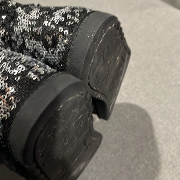 Sonoma Black and Silver Sequins Faux Fur Boots - Picture 12 of 15